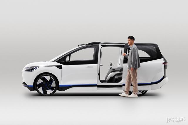 打车费只要一半 百度Apollo RT6无人车你会坐吗？