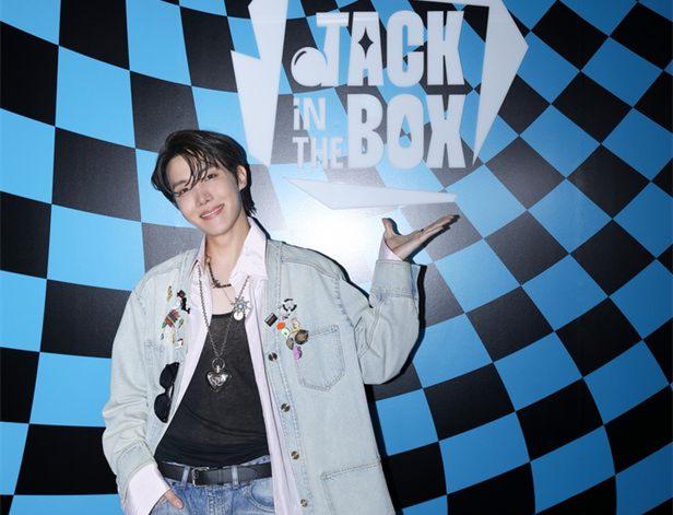 韩媒：中国粉丝为BTS成员应援，投放的广告却把“Rapper”拼成“Raper”