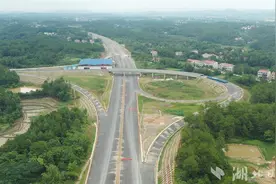 武大高速武汉段10月底具备通车条件，还有6条高速公路今年建成图片