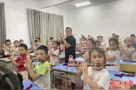 点燃孩子的音乐梦！免费的“民乐班”，他一办就是16年图片