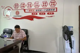 “你在路上跑运输 我在身后保服务”攀枝花为货车司机建起志愿服务网图片
