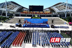 雷霆出击 震慑暴恐！衡阳这场誓师大会暨反恐处突实战演练超燃图片