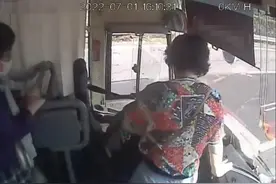 一脚刹车，救下一车人图片