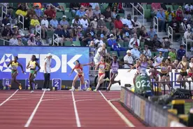 田径世锦赛｜4x100米接力中国男、女队均无缘决赛图片