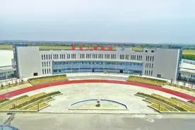 河南构建“一主五副六群”通用机场体系 将形成1小时省内低空飞行网络和15分钟航空应急救援网络图片