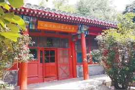 齐白石为啥选择北漂？曾是手艺不错的木匠，他的命运转机源于这个人图片