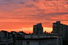 冲上热搜！今天申城的绝美晚霞，你拍到了吗？图片