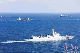 劈波斩浪 护祖国万里海疆图片