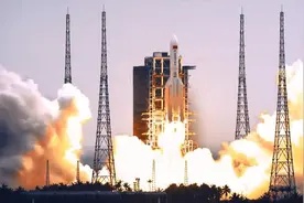 中国空间站只写中文被质疑 海外网友回应：你这是傲慢图片