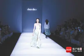 时装、珠宝、香水……消博会上这些好物最识女人心图片