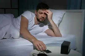 睡眠不好百病生！入睡困难半夜易醒，几种常见失眠类型图片