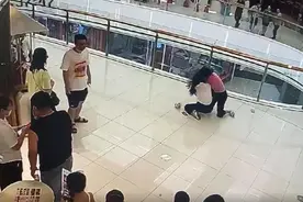 株洲一女子因抢座而殴打他人，民警：行拘图片