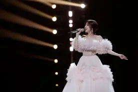 王心凌五公金曲Solo秀唱红了眼眶图片