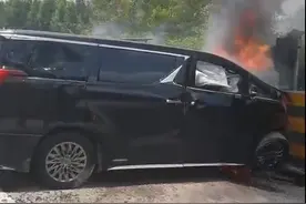 澎湃汽车周周谈｜心有猛虎难敌众，豪华车起火敲警钟图片