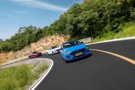 赛道级调校与智慧空间的碰撞，全新福特福克斯试驾体验图片