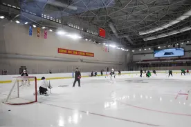 （体育）（10）冬奥冰上训练基地变身北京市冰雪运动队大本营图片