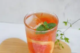 险！泉州一男子狂吐500ml血，还拉黑便！医生紧急提醒……图片