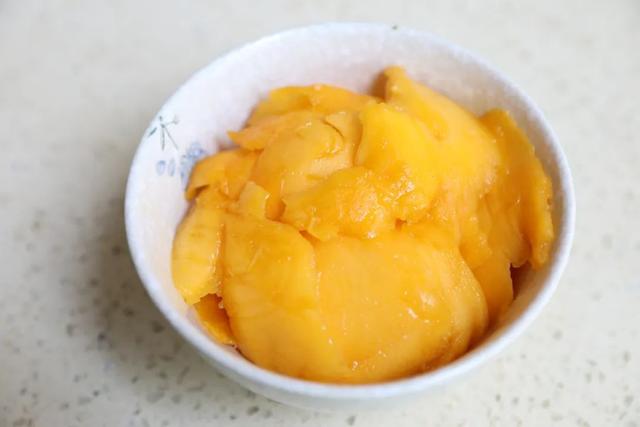 消暑美食丨杨枝甘露