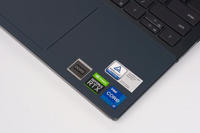 戴尔灵越14 Plus 7420评测：轻薄高能，i7-12700H胜过苹果M1