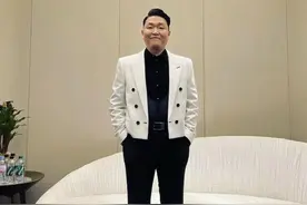 “鸟叔”PSY演唱会出意外 工作人员从15米高处坠落不治身亡图片