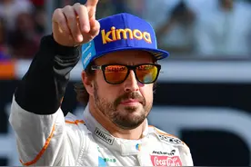 F1世界冠军阿隆索加盟阿斯顿·马丁车队图片