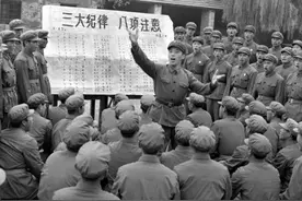 这些激荡人心的军歌，是催人奋进的经典之作图片