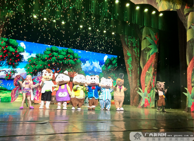 ������ ����һ��ح�������Ļ����ݿ�չ�ḻ������ջ