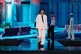 服饰上新，需要一份出圈密码图片