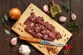 动物内脏高脂肪，吃不得？未必！但这些肉，一定要扔掉图片