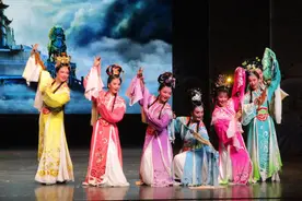 《天仙配》诞生于新中国成立之后图片