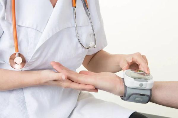 “夏季第一瓜”，这七类人不要错过！黑皮白皮哪种好？