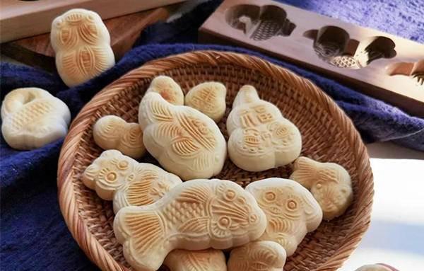 中国七夕节有哪些传统风俗,乞巧,晒书,吃巧果……山东各地七夕风俗,你