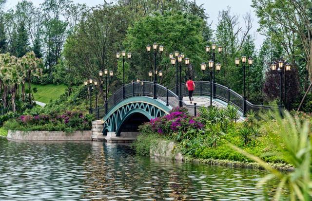 2022年成都公园城市建设迈步新阶段，“公园+”革新锦城生活丨专访大咖