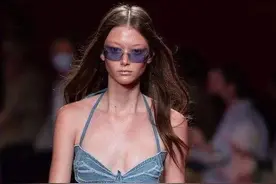 嬉皮女孩，千万别绝版图片