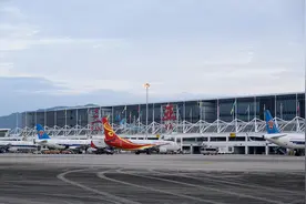 今日三亚飞上海多航班被取消或延误，业内人士称或受疫情影响图片