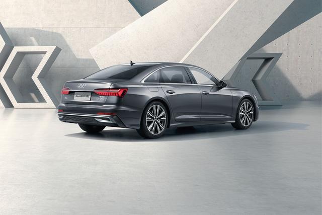 全新双外观造型升级，新款奥迪A6L售42.79万元起 | 一线车讯