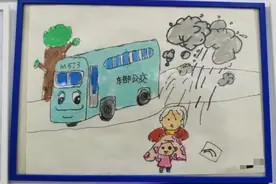 太暖心！深圳7岁女孩的画火了，背后故事曝光！网友：破防图片