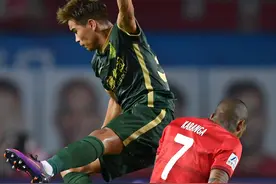 （体育）足球——中超：河南嵩山龙门胜北京国安(2)图片