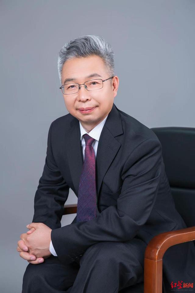 红星对话｜人口经济学家张耀军：全国户籍制度统一已在眼前，“学历落户”会被淡化甚至停止