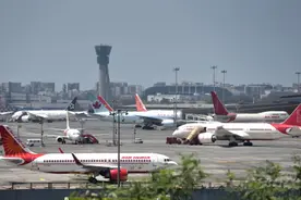 2027年印度航空业或将拥有1200架飞机和4亿名乘客图片