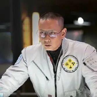 《明日战记》：机甲很酷，特效很炫，故事很弱