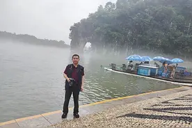 风雨漓江阳光游图片