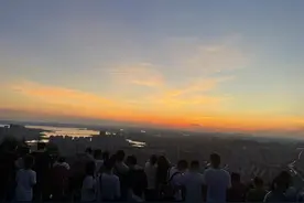 凌晨八分山，共赴“520”的浪漫图片