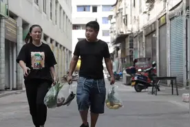 “95后”卡车夫妻：爱是陪你一路同行图片