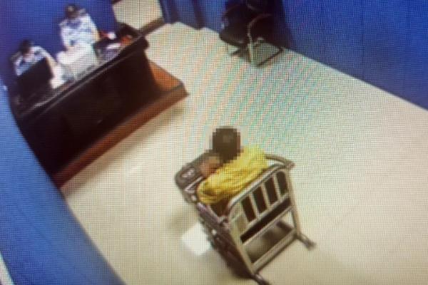 微信群骂人5分钟，男子被拘10天罚300元