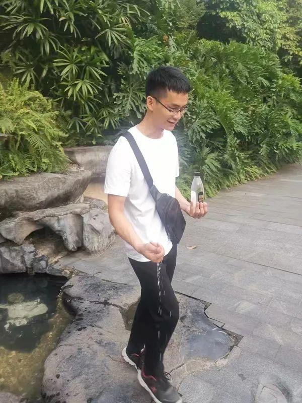 复读13年，今年被上海交大录取，但还未去报到