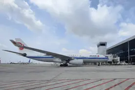 中英直航中断20个月后恢复，国际航线开始进入恢复期图片