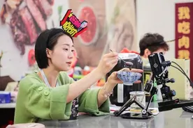 看着很“热”的吃播，盈利几何？图片