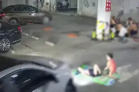 地下停车场纳凉 两女童遭当场碾压图片