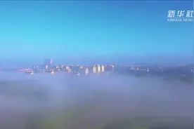 内蒙古鄂尔多斯现云海美景图片
